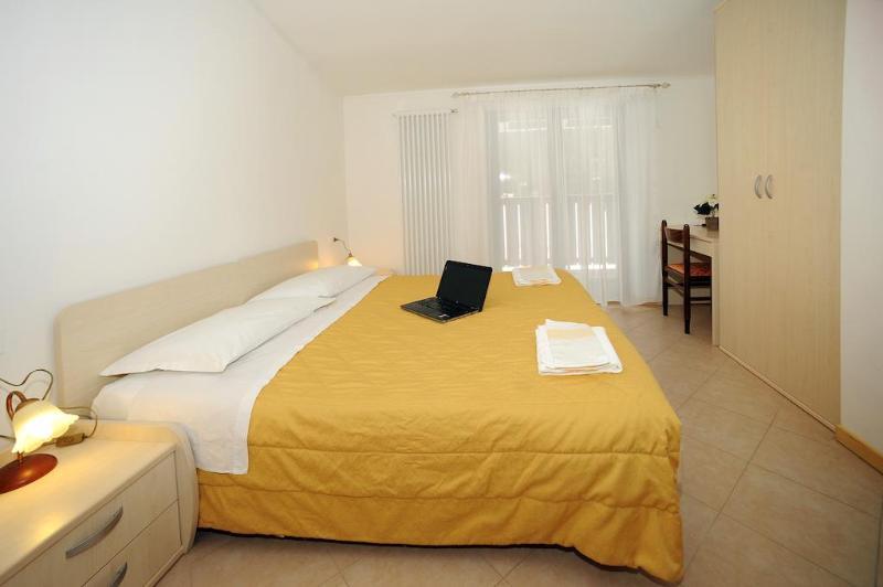 Hotel Bucaneve Моена Екстериор снимка